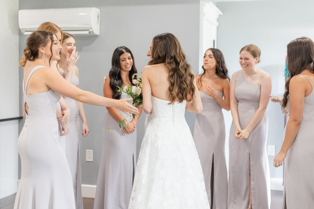 Bridesmaid's first look inside the Ryland Inn Cottage