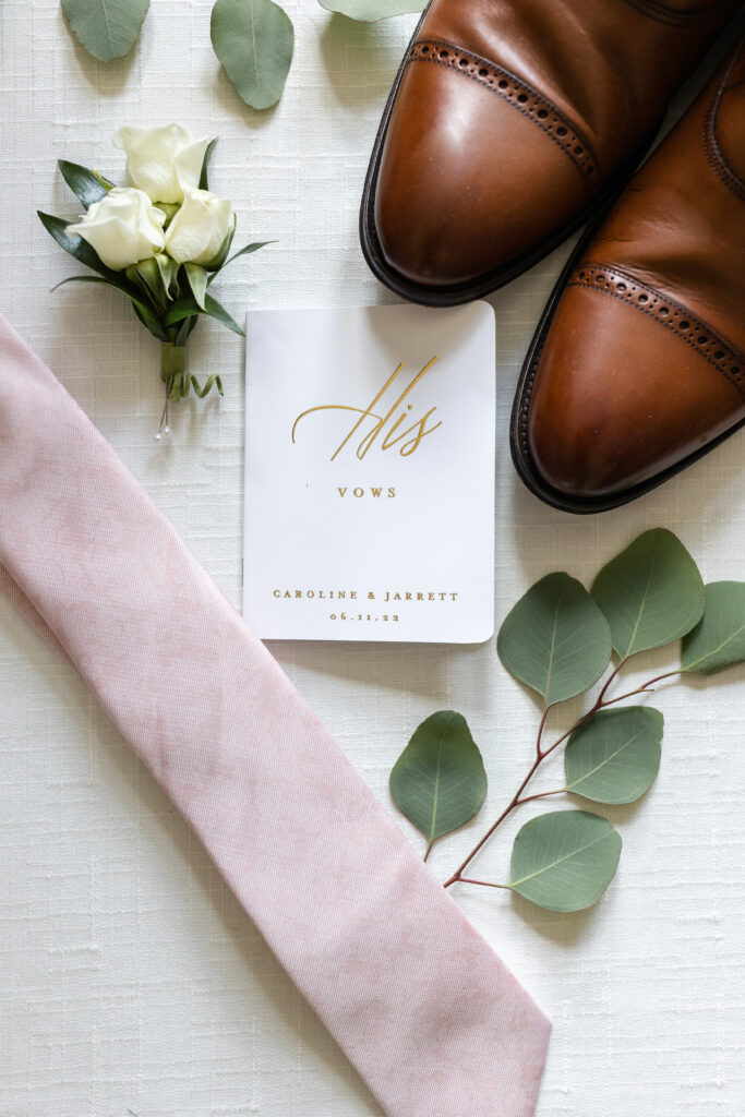 Wedding flatlay details