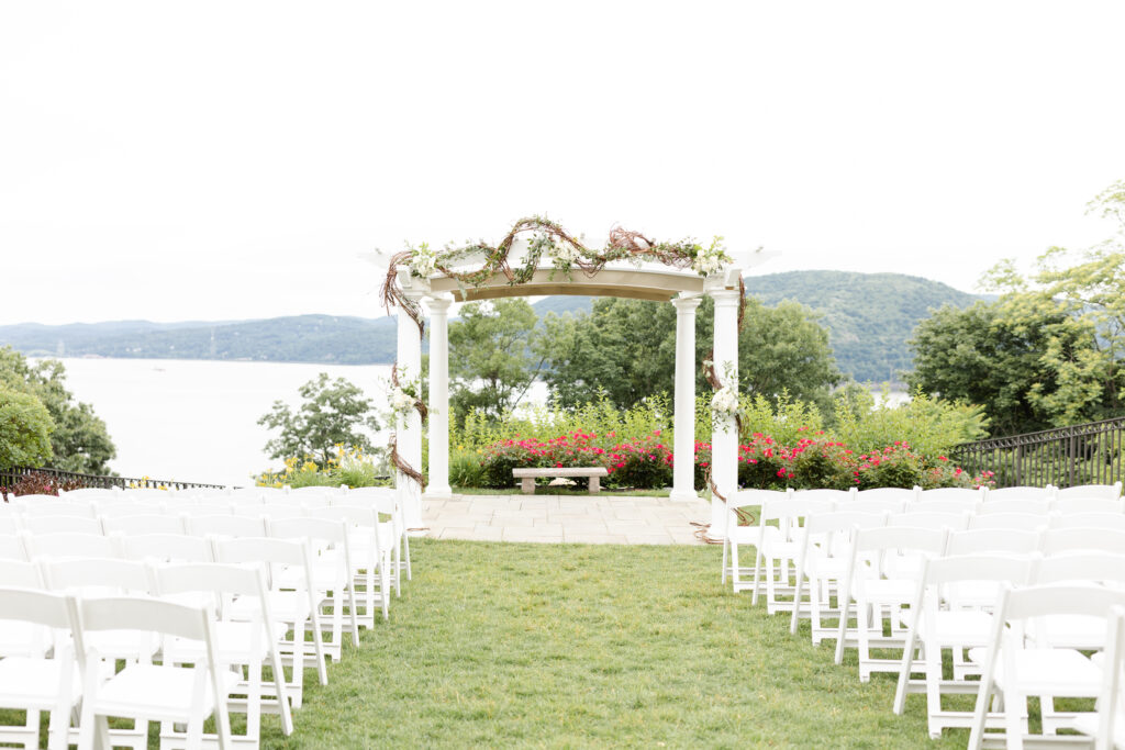 A New York Upstate Wedding Venue at the Abbey Inn & Spa