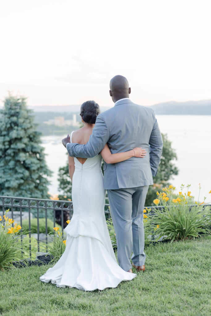 Sunset portraits of Bride and Groom in an upstate New York wedding venue