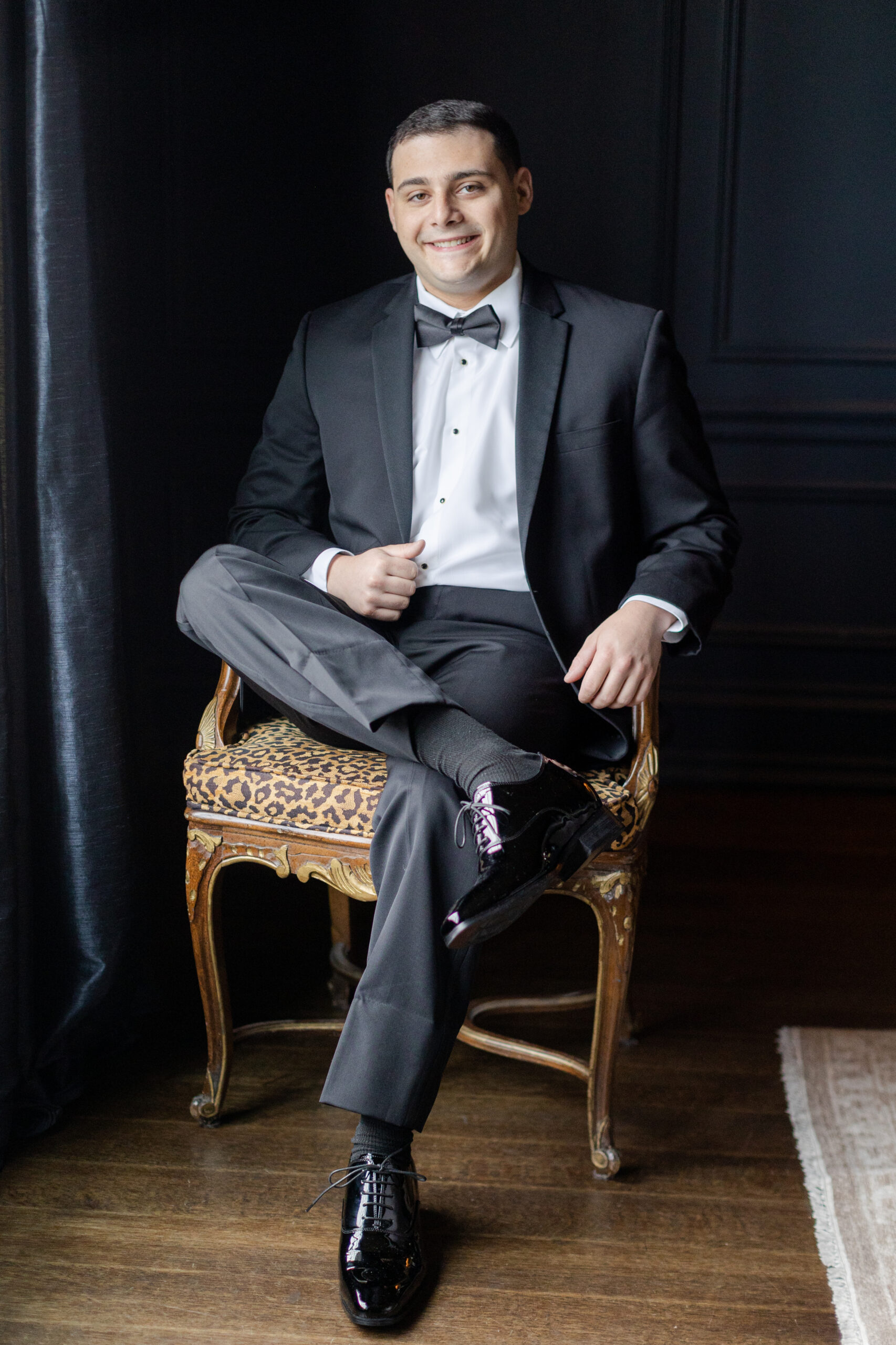 Groom Getting Ready Portraits_Park Chateau Wedding Venue