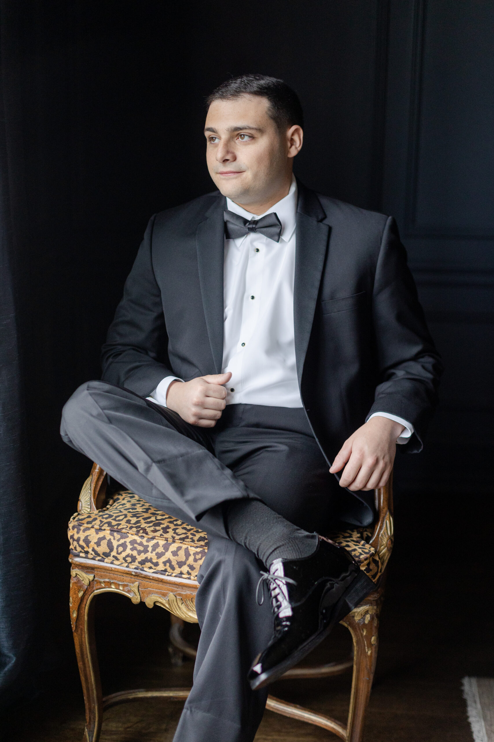 Groom Getting Ready Portraits_Park Chateau Wedding Venue