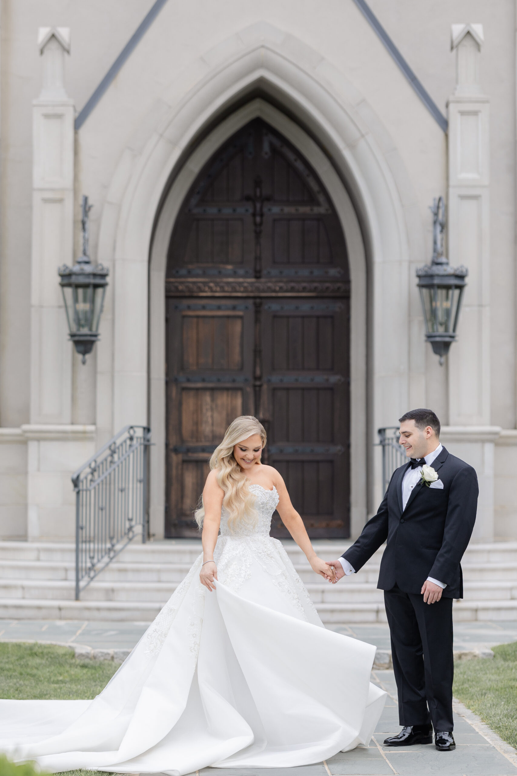 Bride and Groom Outdoor Portraits_Outside Chateau Wedding Venue