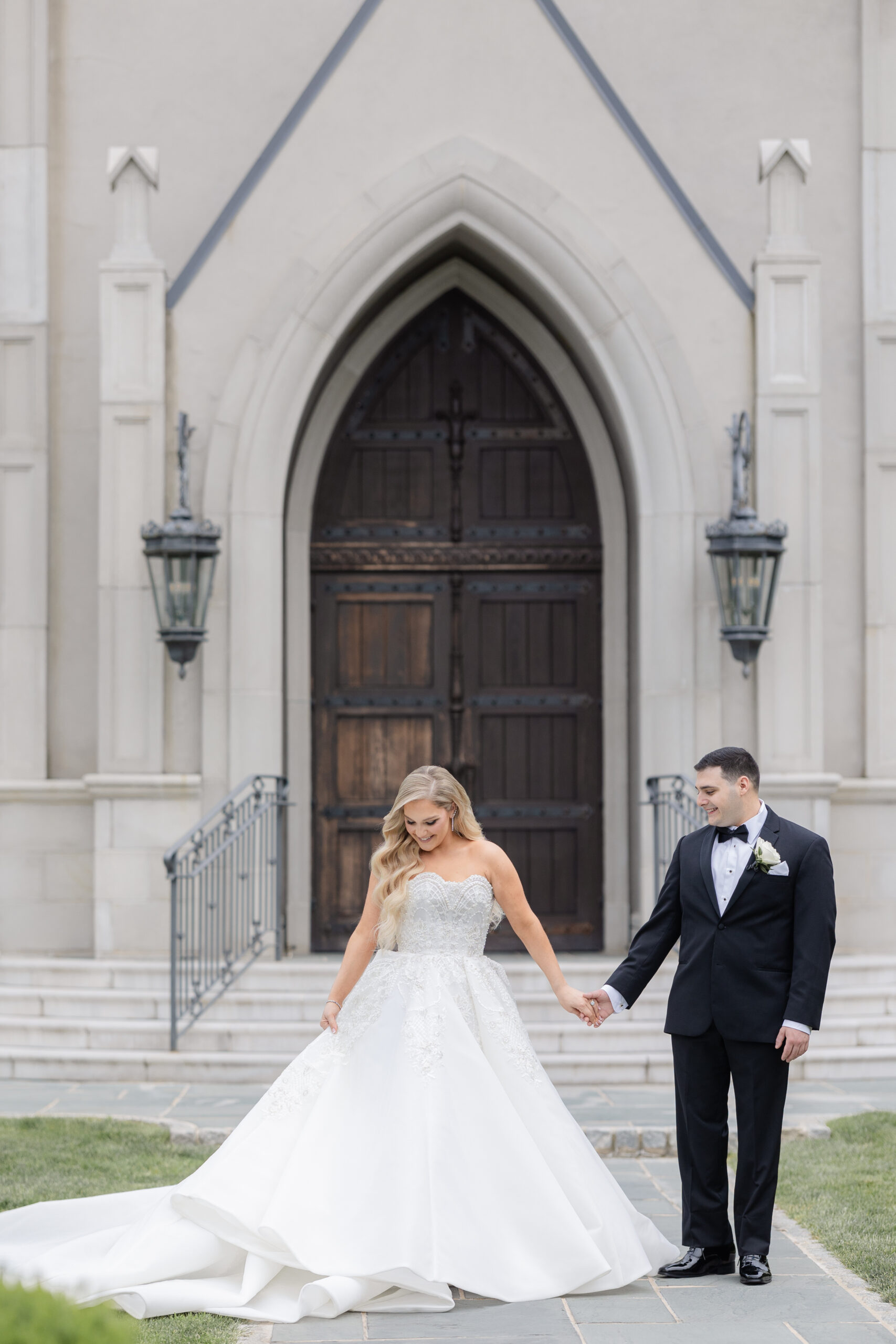Bride and Groom Outdoor Portraits_Outside Chateau Wedding Venue