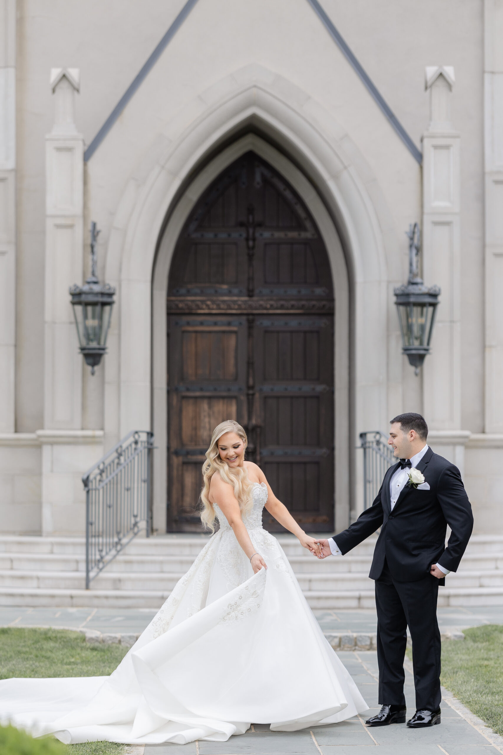 Bride and Groom Outdoor Portraits_Outside Chateau Wedding Venue