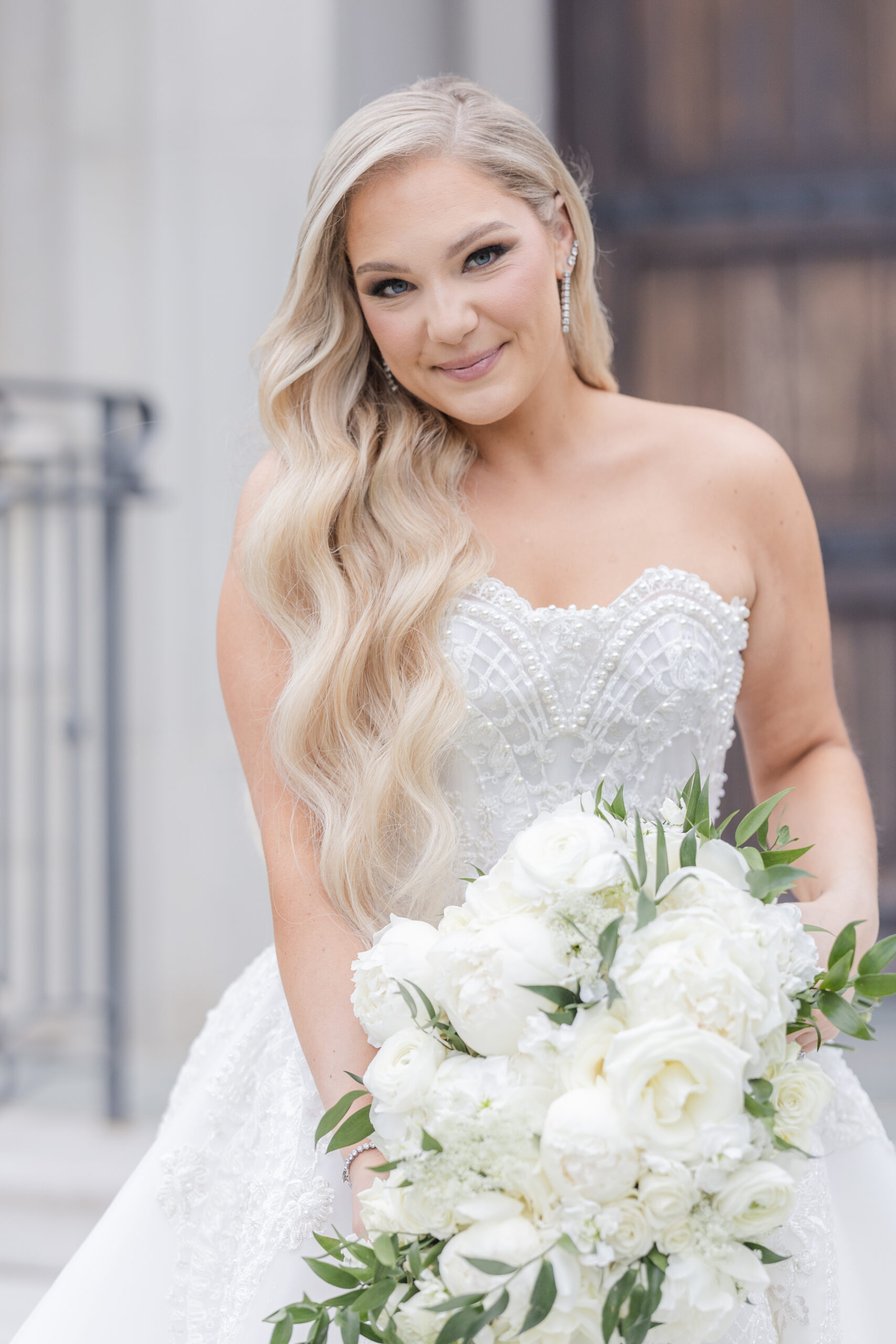Bride Outdoor Portraits_Outside Chateau