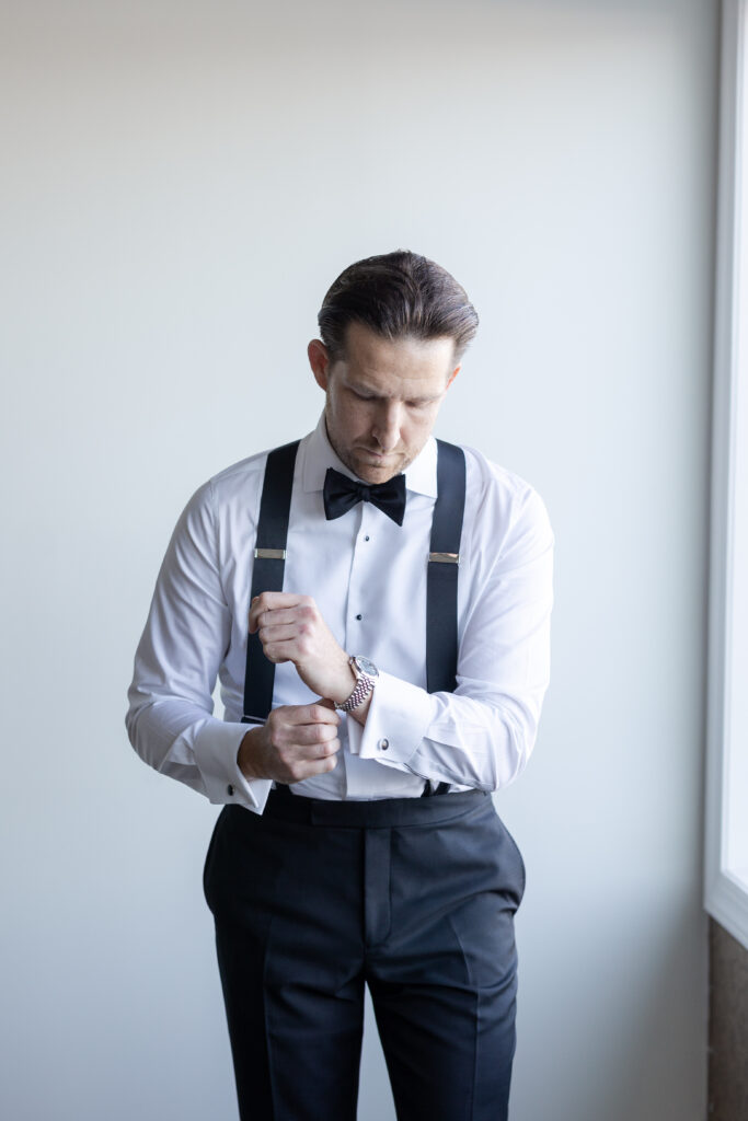 Groom Getting Ready_Inside of Yacht Club Wedding Venue