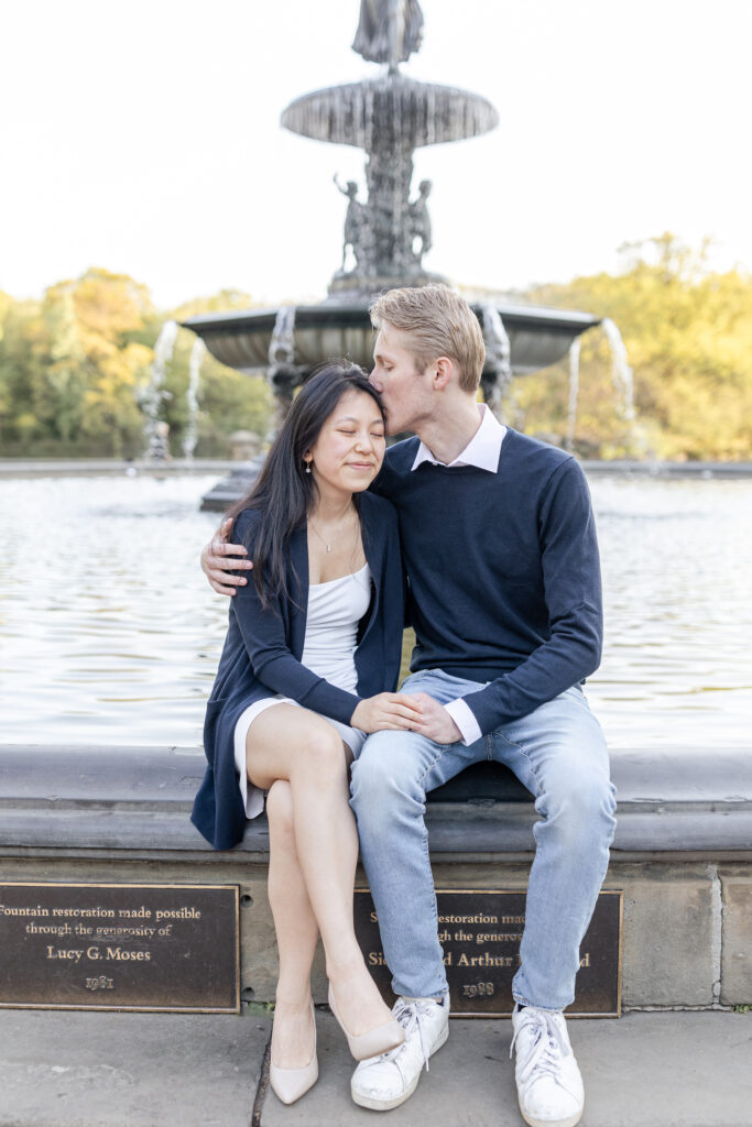 Couple on the outdoor Central Park's Bethesda Fountain