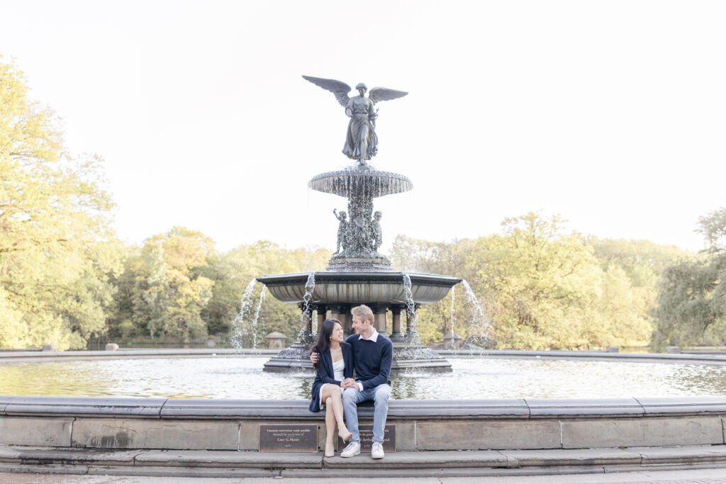 Couple on the outdoor Central Park's Bethesda Fountain