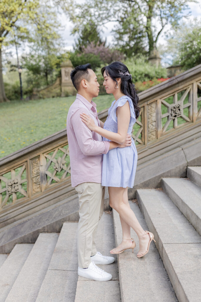 Engagement session in NYC on Bethesda Terrace steps