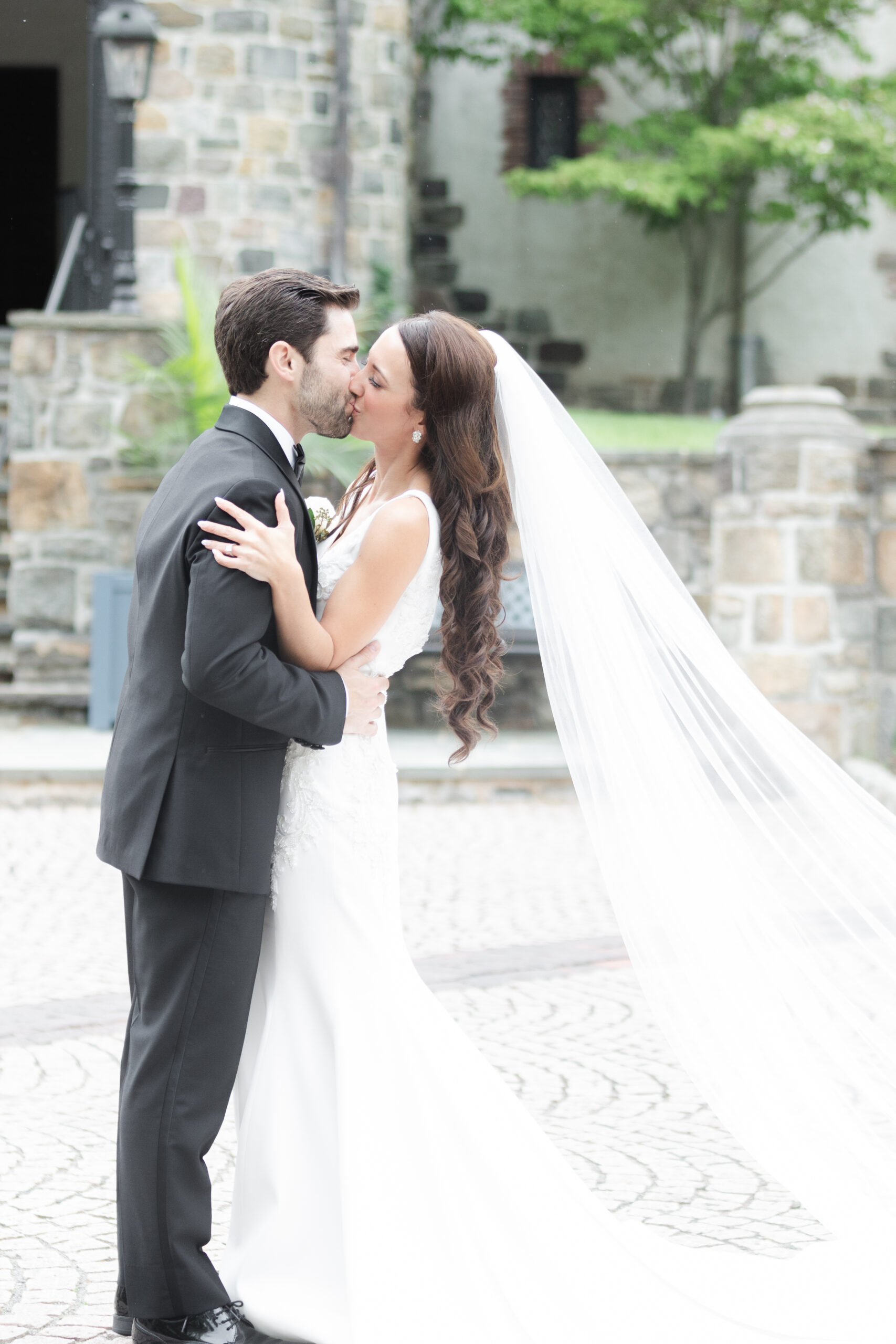 Bride and groom outdoor wedding portraits at Pleasantdale Chateau