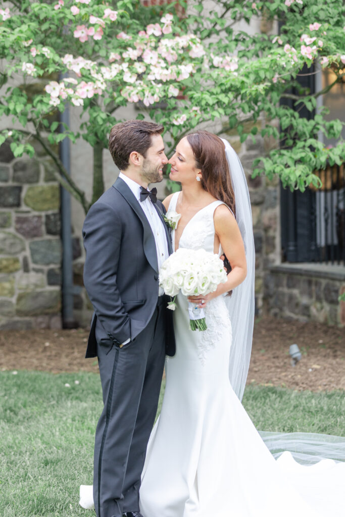 Bride and groom outside of northern New Jersey wedding venue