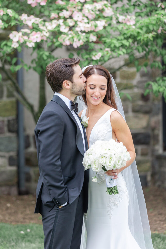 Bride and groom outside of northern New Jersey wedding venue