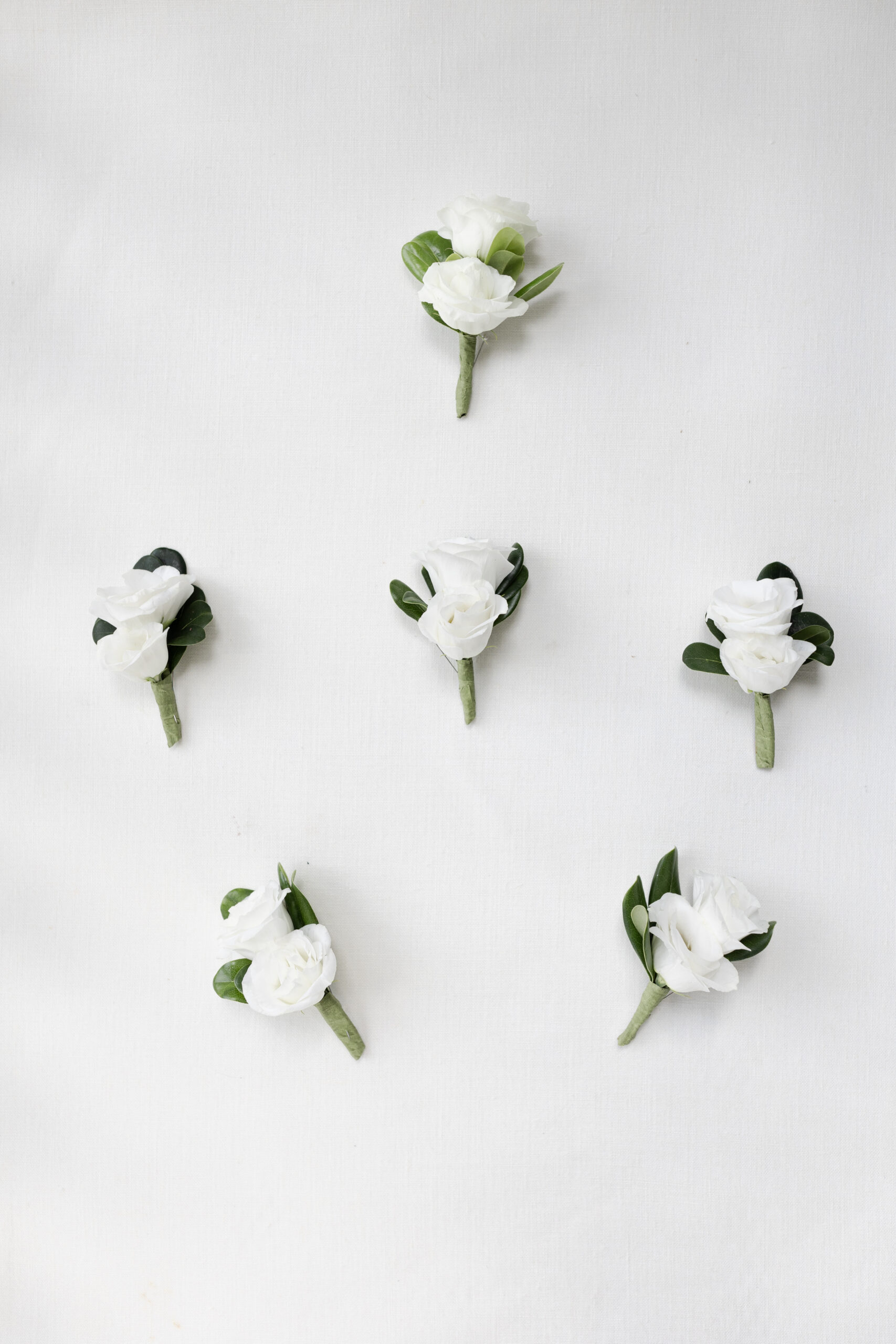 Groom's boutonniere details