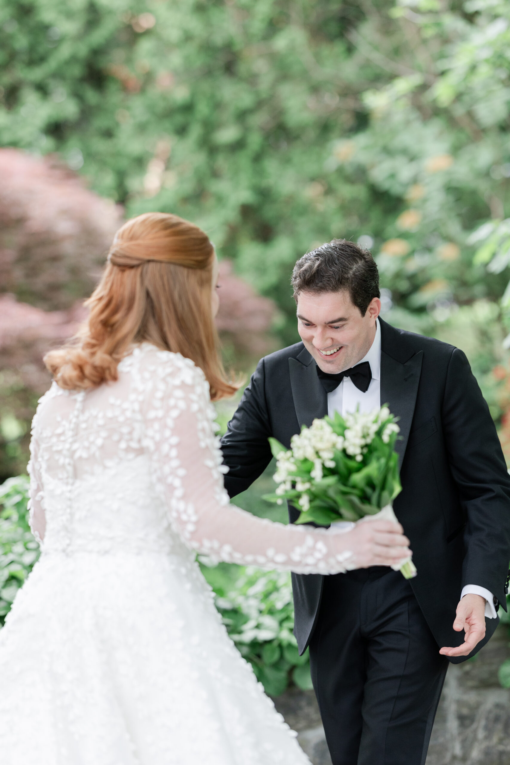 Outdoor first look with bride and groom