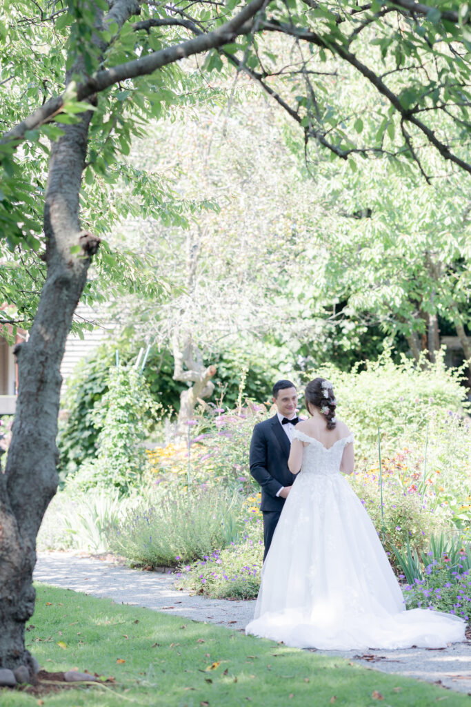 Bride and groom exchanging vows