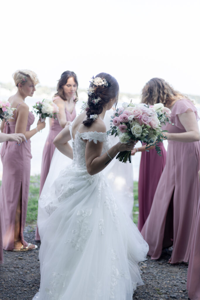 Bridal party at Oceanview of Nahant