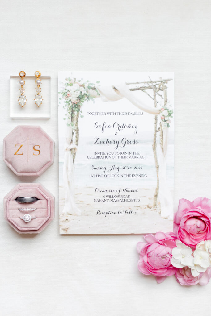 Bride flatlay details