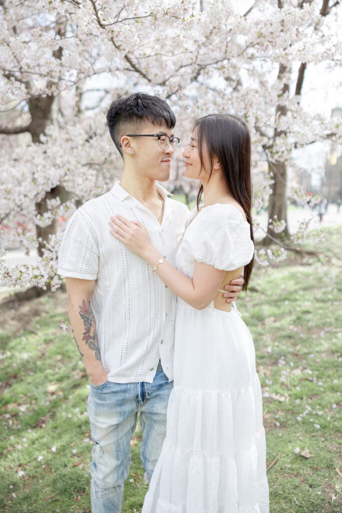 Cherry Blossom Couple Photos at NYC Central Park