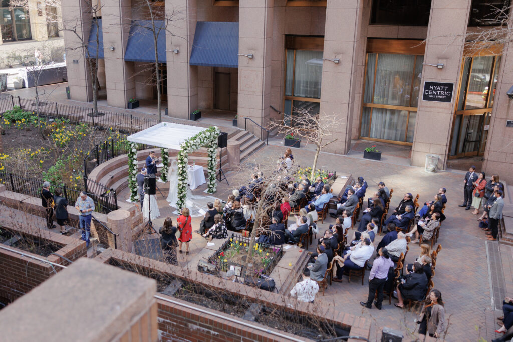 Outdoor wedding ceremony at Fidi Wedding Venue