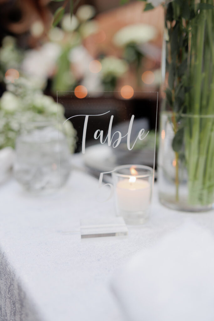 Table decor at Fidi wedding reception