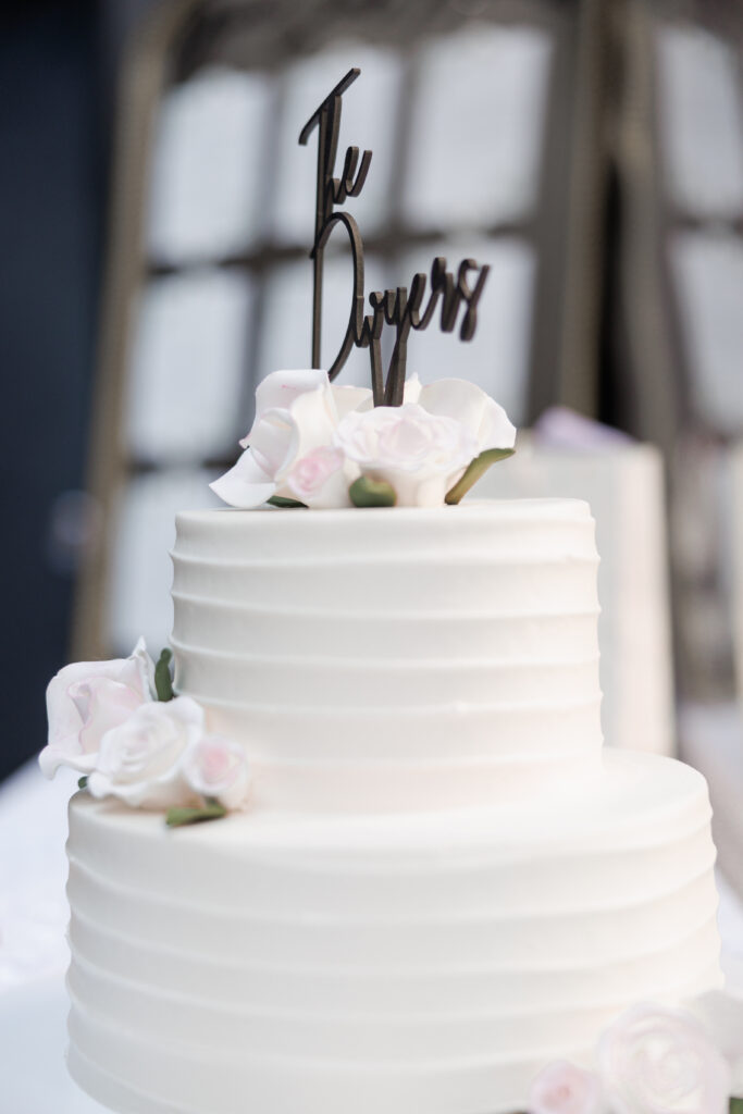 Wedding cake at Fidi wedding reception