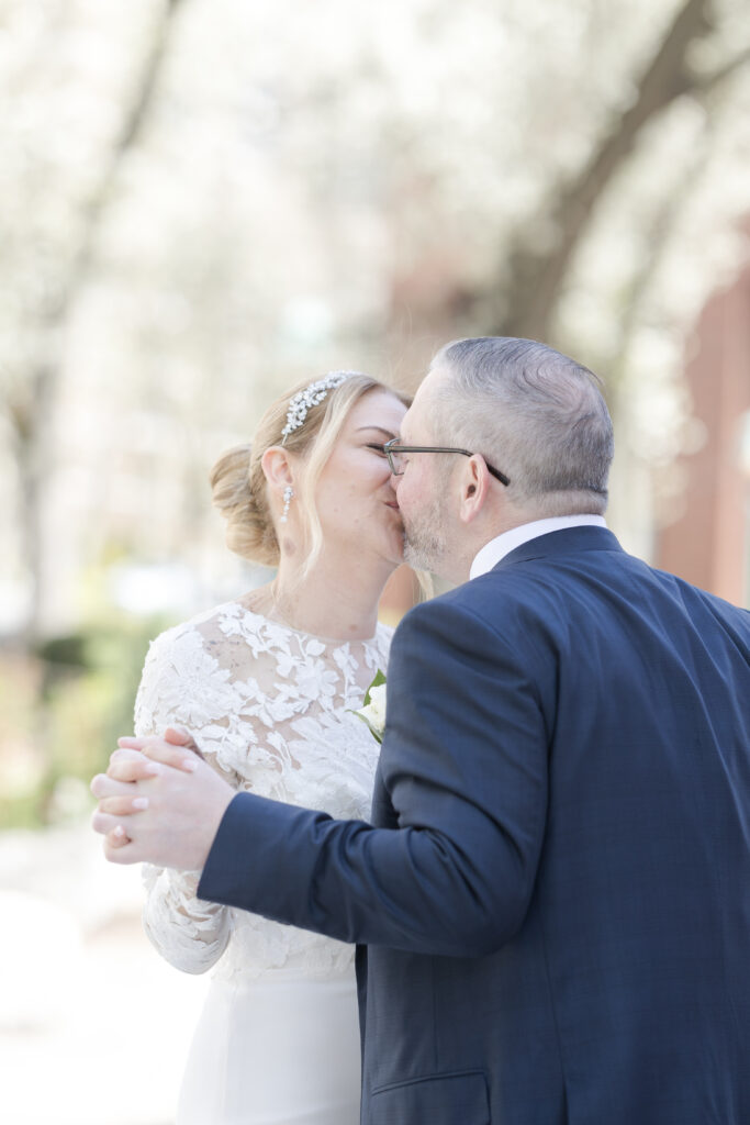 Bride and groom in NYC FiDI