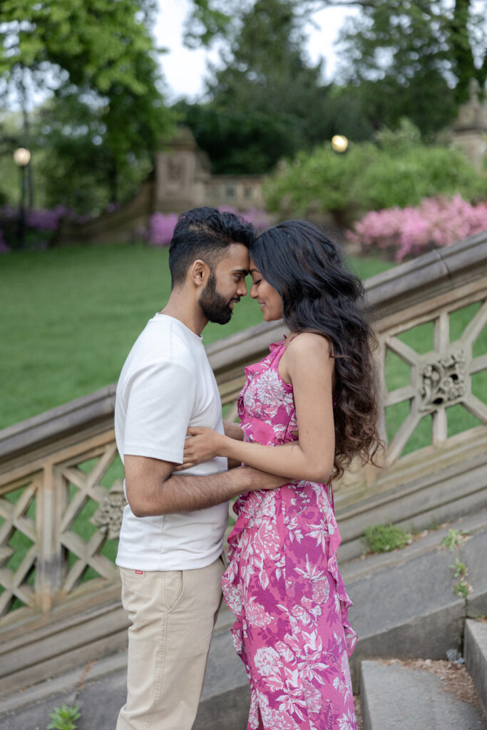 Spring Couple Photo Session at NYC Central Park