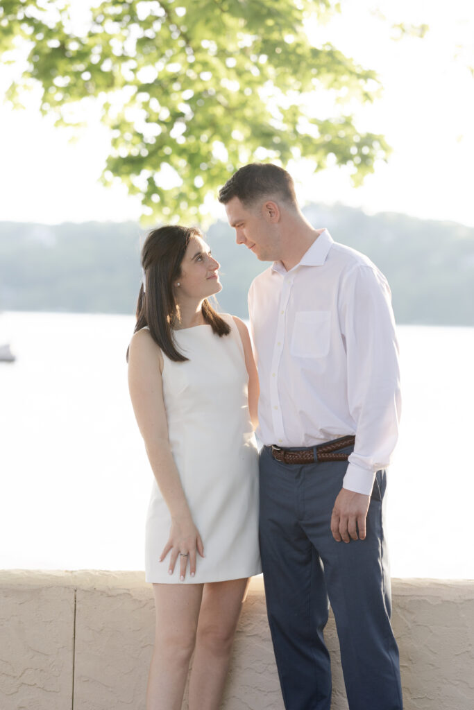 Romantic couple photos in New Jersey Lake Mohawk