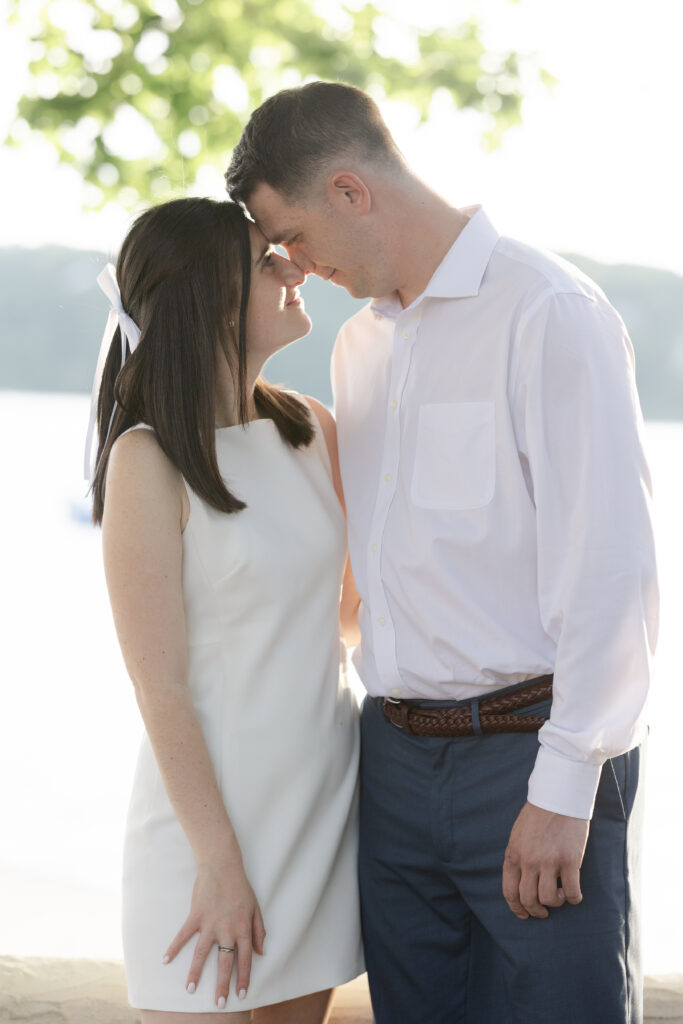 Romantic couple photos in New Jersey Lake Mohawk