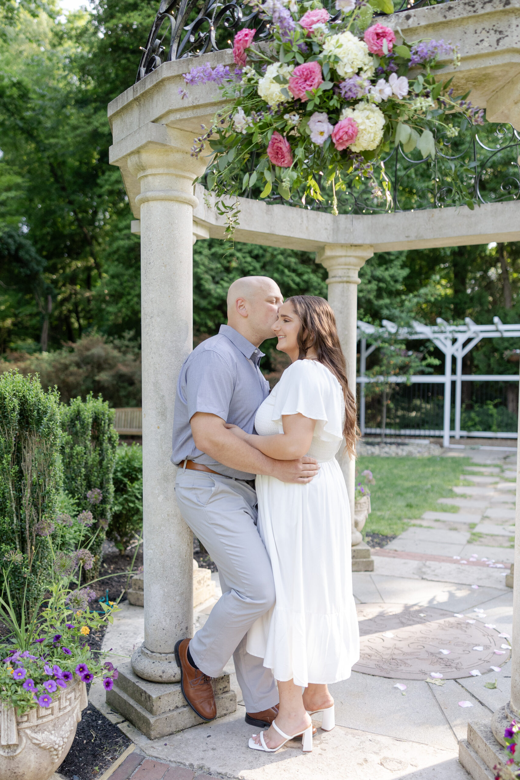 Sayen House and Gardens engagement photos