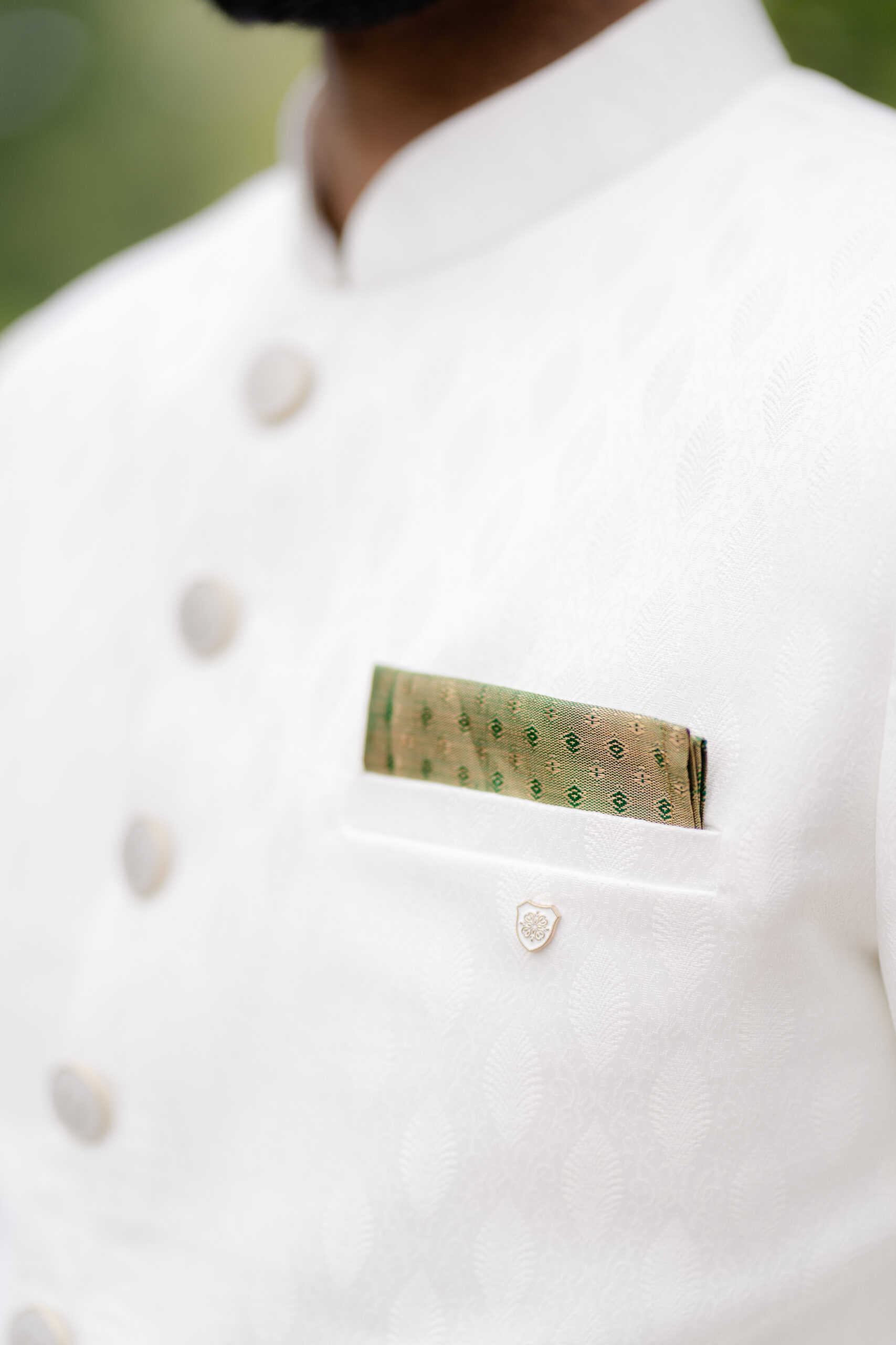 Groom details at Crest Hollow Country Club