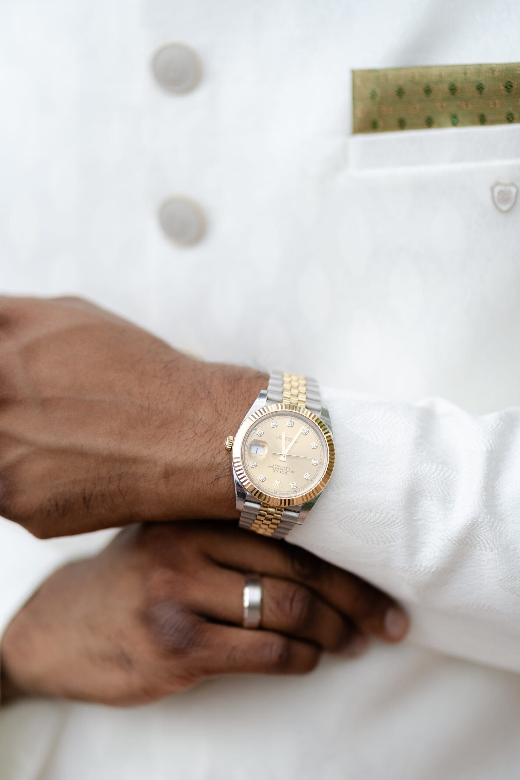 Groom details at Crest Hollow Country Club