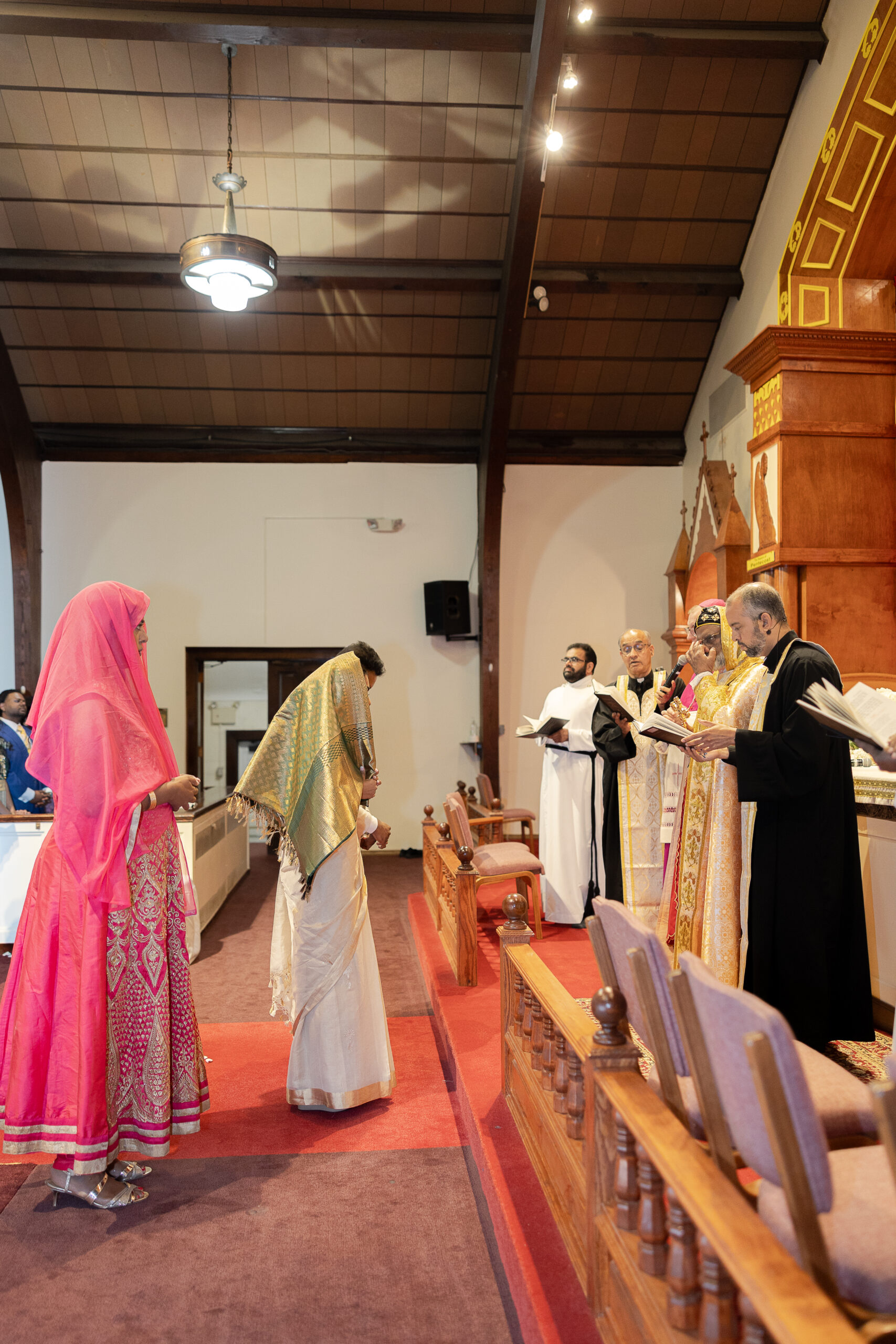 Gifting of the wedding Saree, or manthrokodi