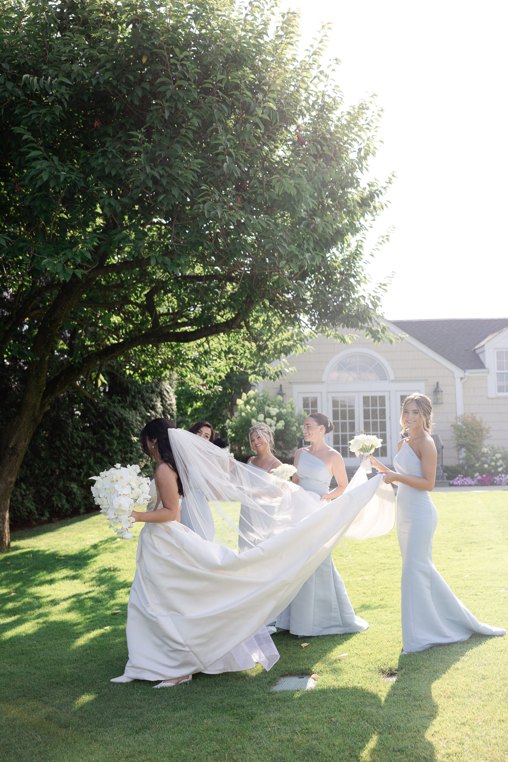 Bridal party at North Hempstead Country Club