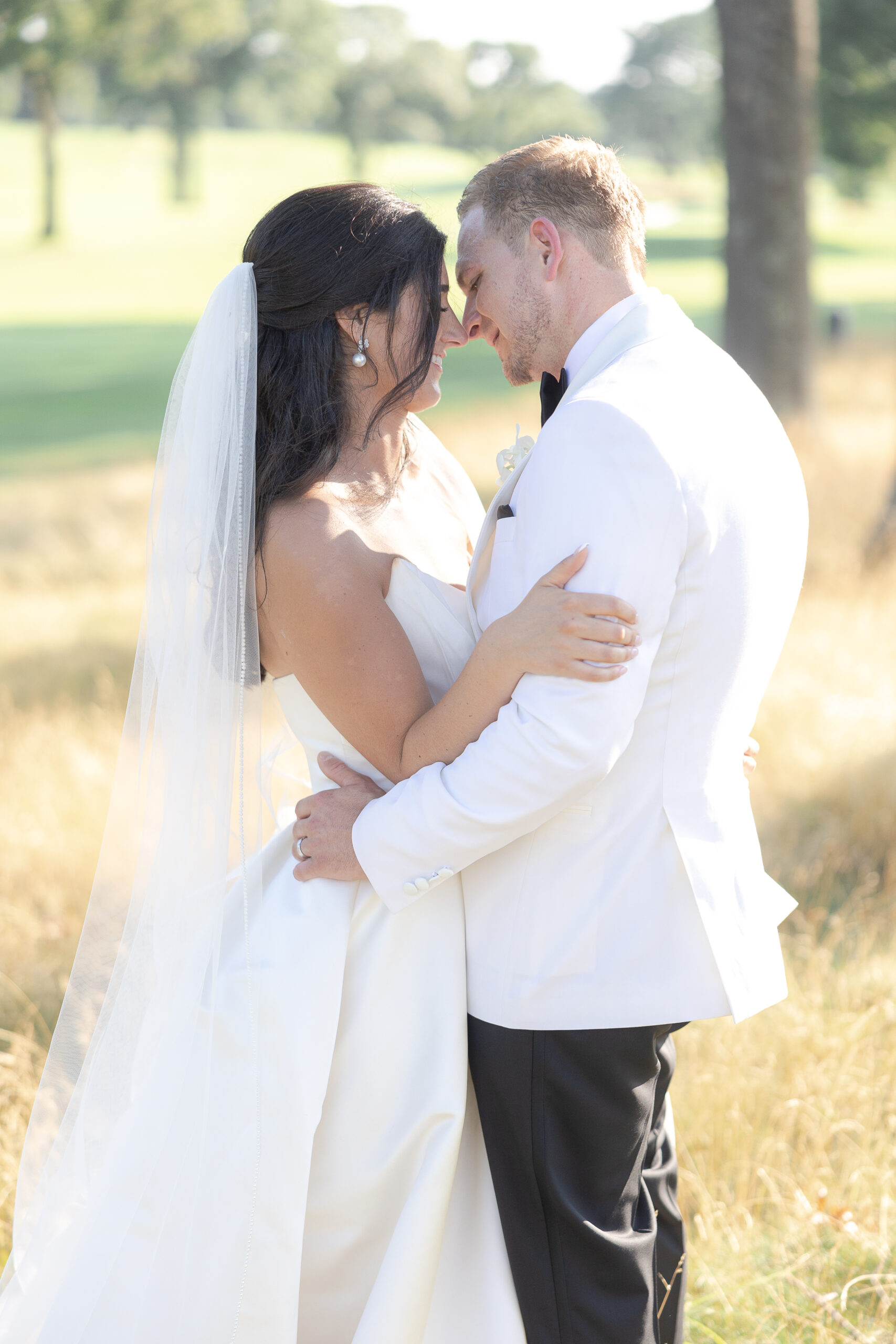 Wedding photos of bride and groom at North Hempstead Country Club
