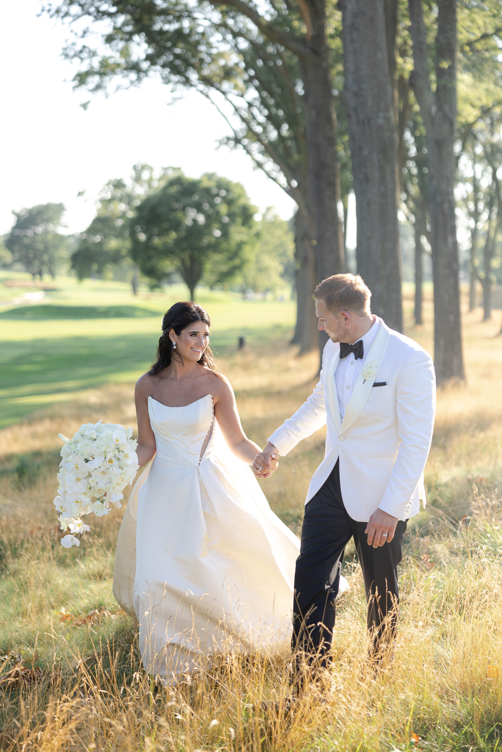 Wedding photos of bride and groom at North Hempstead Country Club