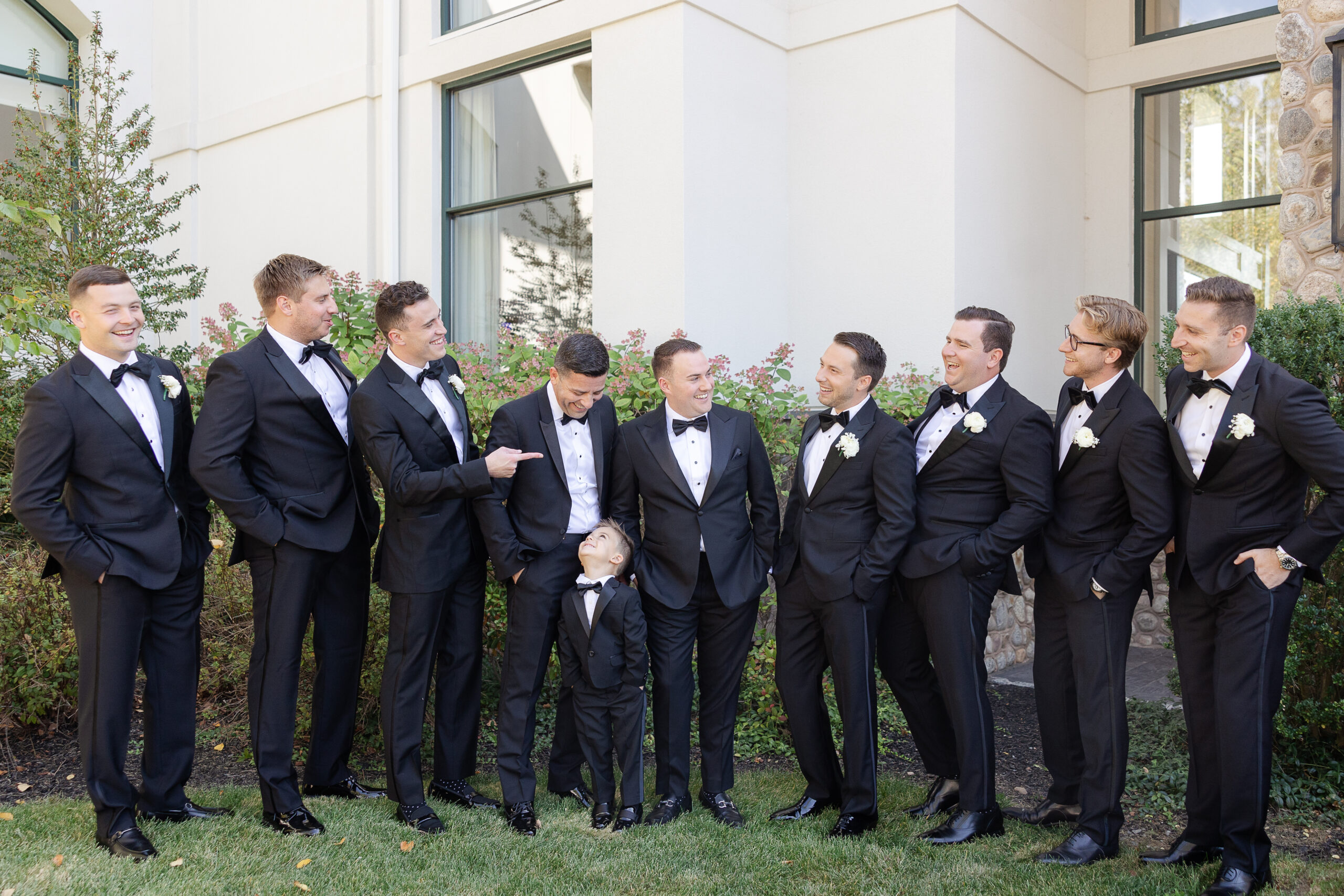 Groomsmen photos at Edgewood Country Club Wedding venue
