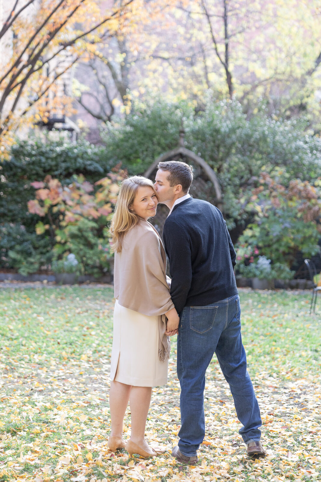 Fall couple photos in Chelsea New York