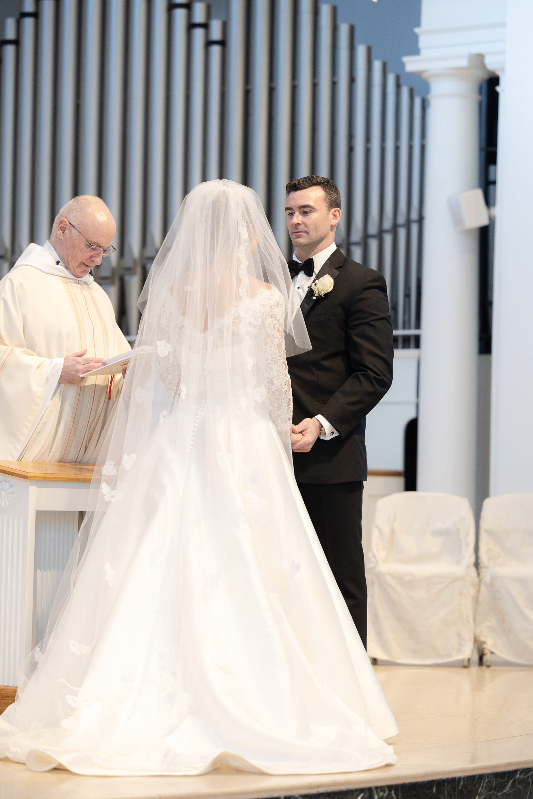 Bride and groom at Connecticut church