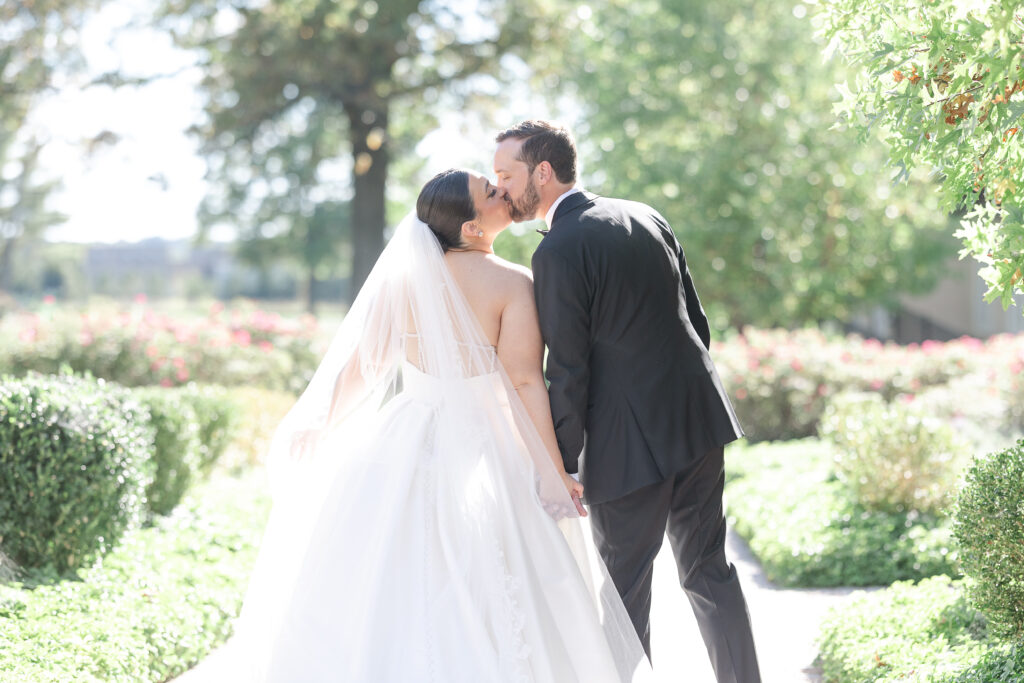 NJ Fall Wedding Photos in Ryland Inn