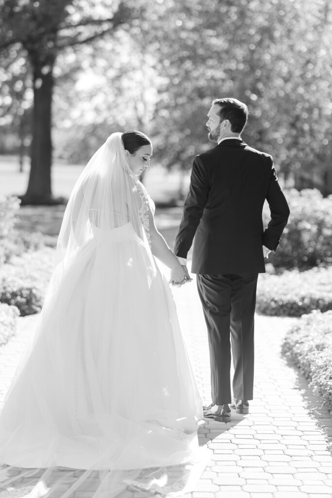 Black and White NJ Fall Wedding Photos in Ryland Inn
