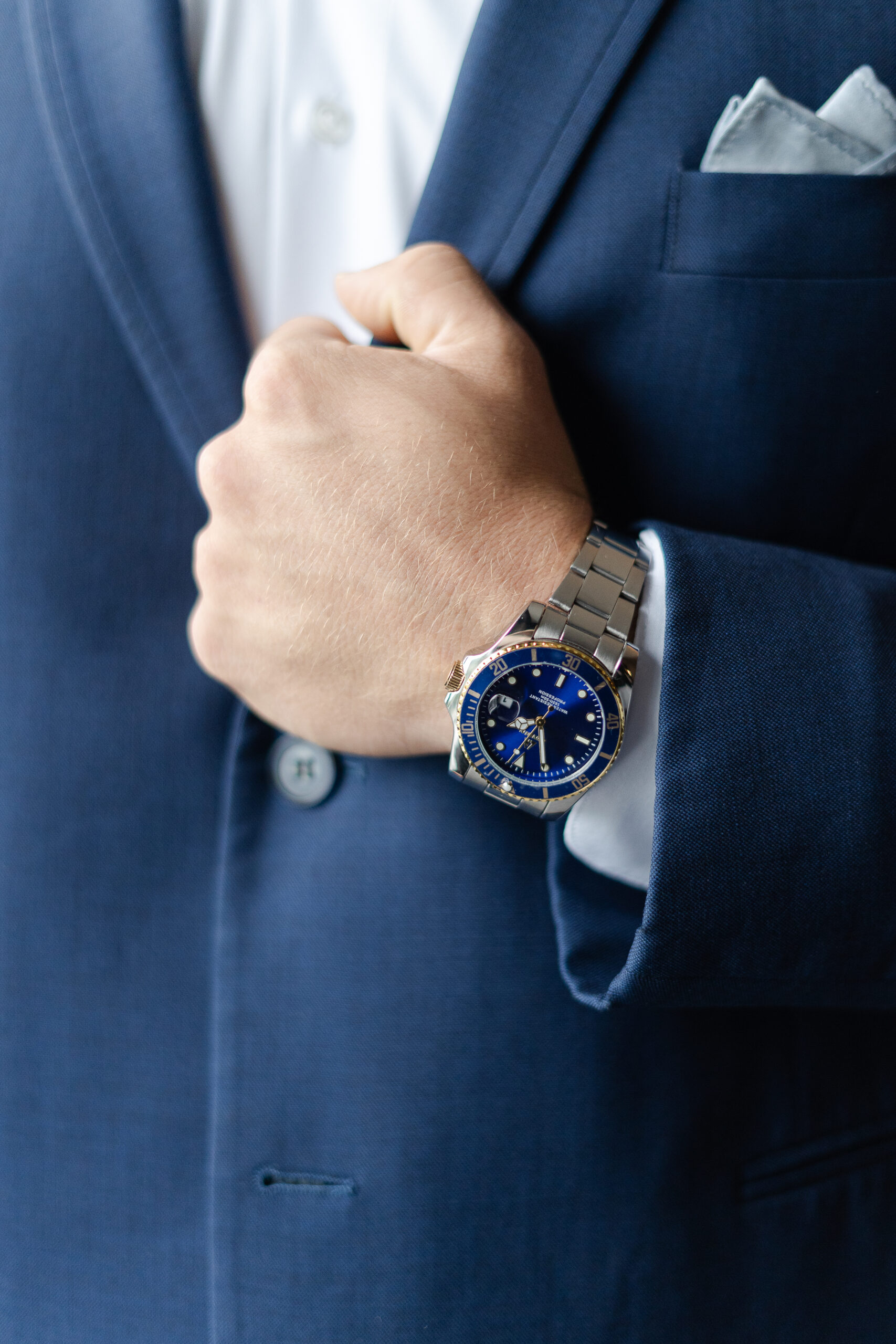 Groom getting ready at Bridgewater Marriott