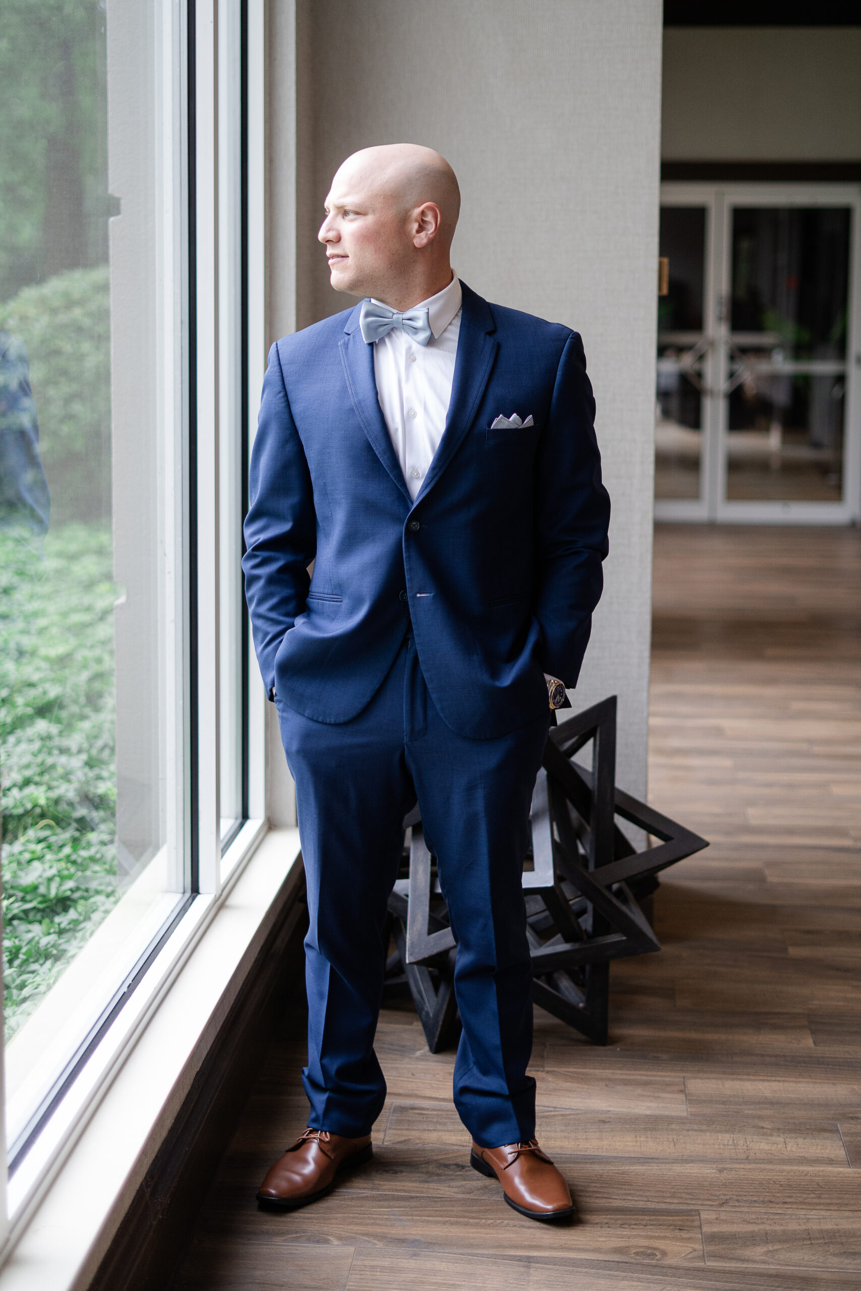 Groom getting ready at Bridgewater Marriott