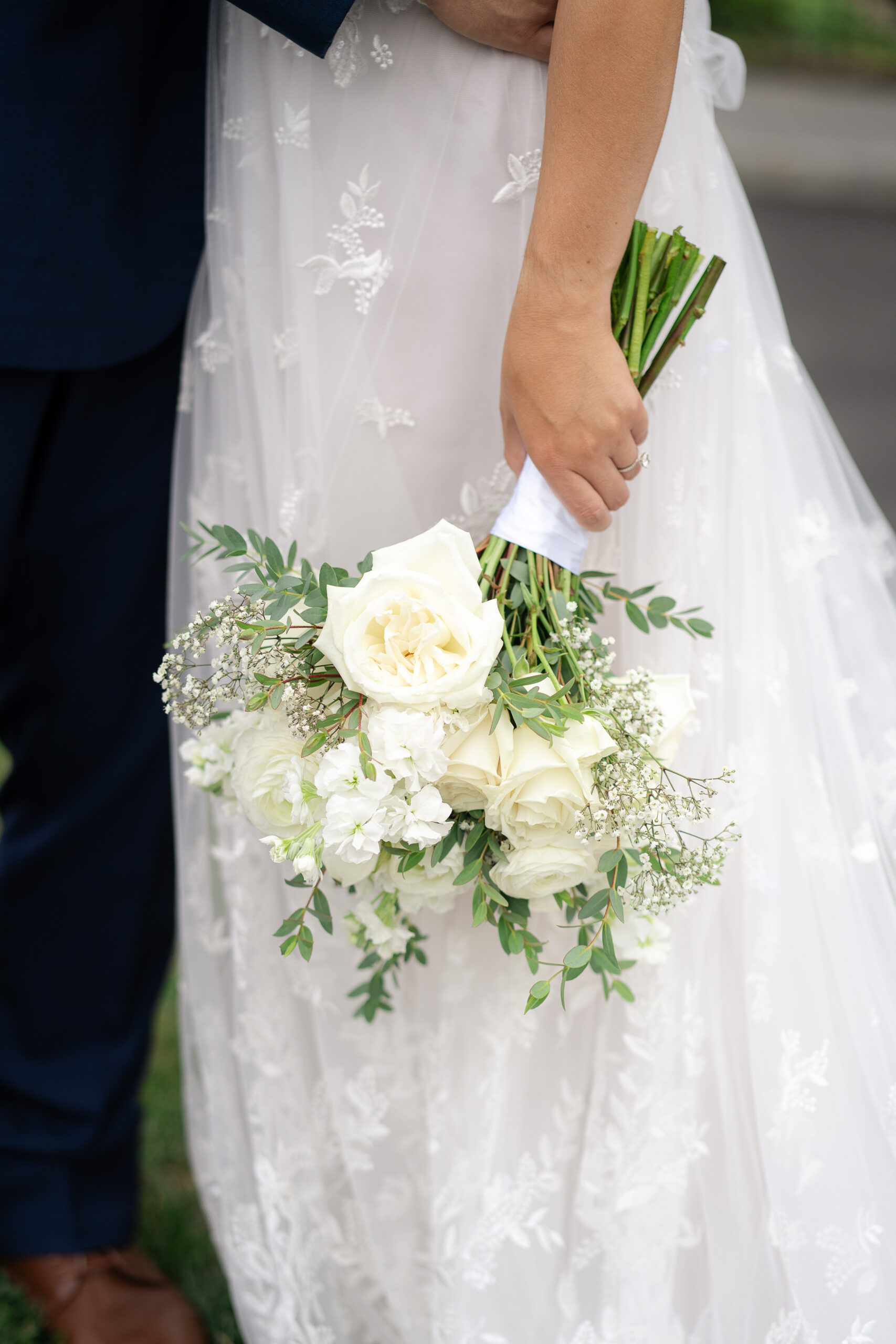 Bride bouquet at Bridgewater Manor