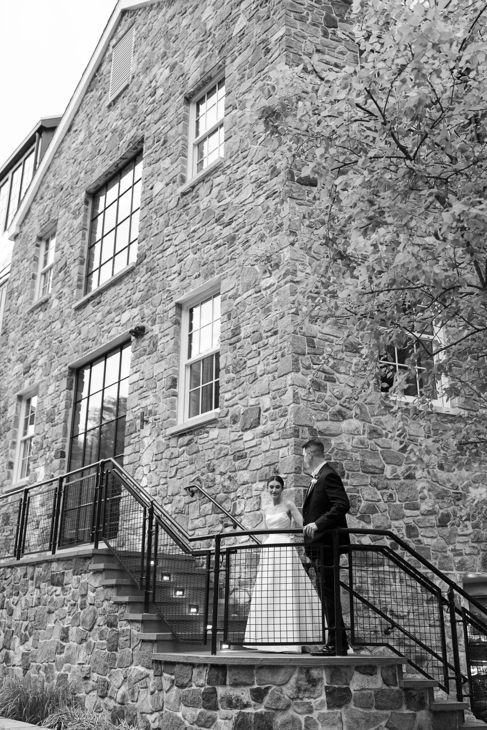 Romantic wedding portraits at River House at Odette's