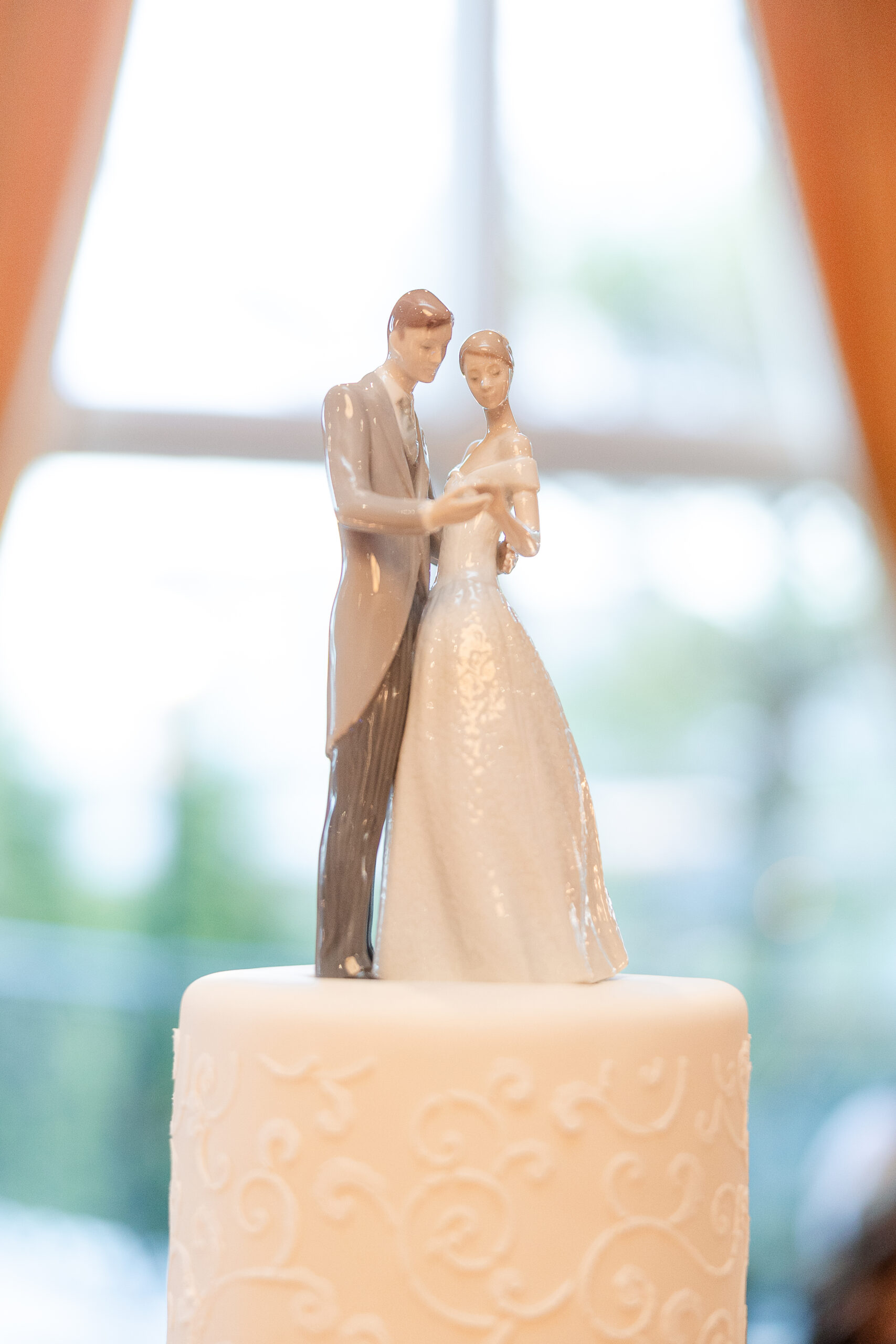 VIP Country Club wedding cake