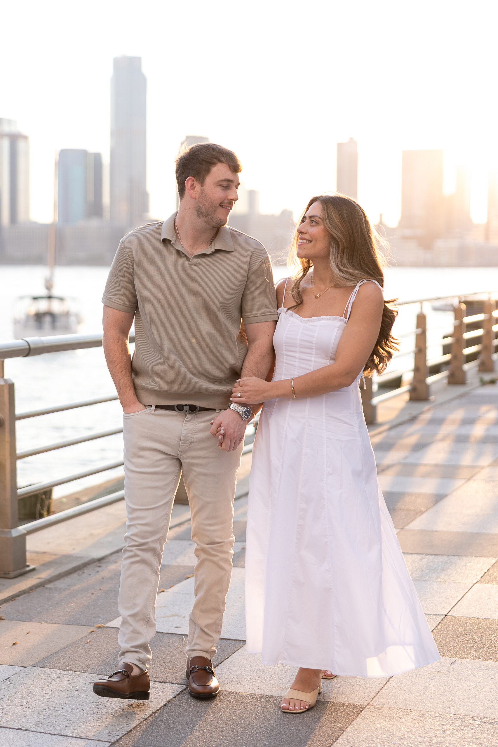 Summer engagement session outfit ideas