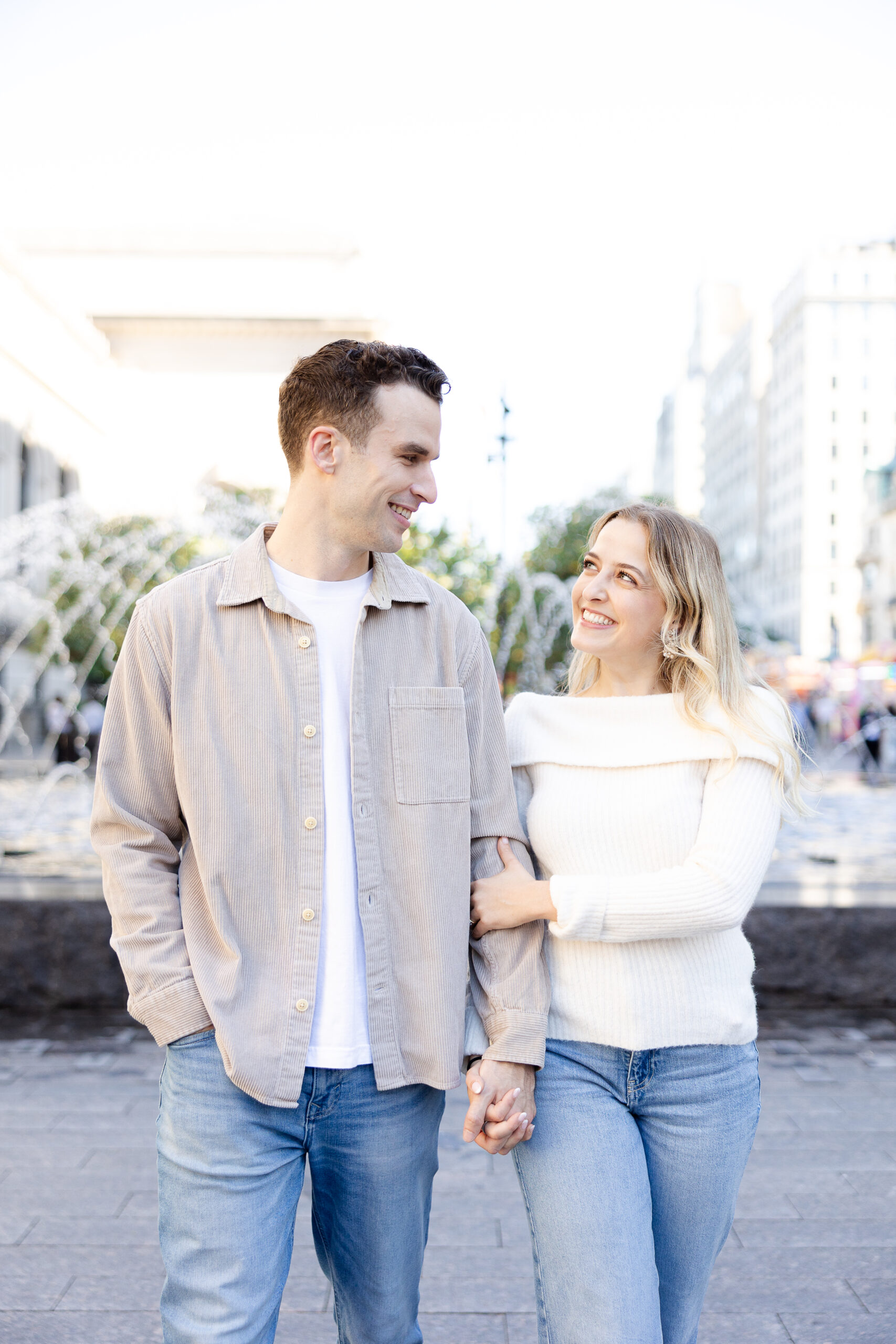 UES engagement couple portraits at the Met Museum Fountain