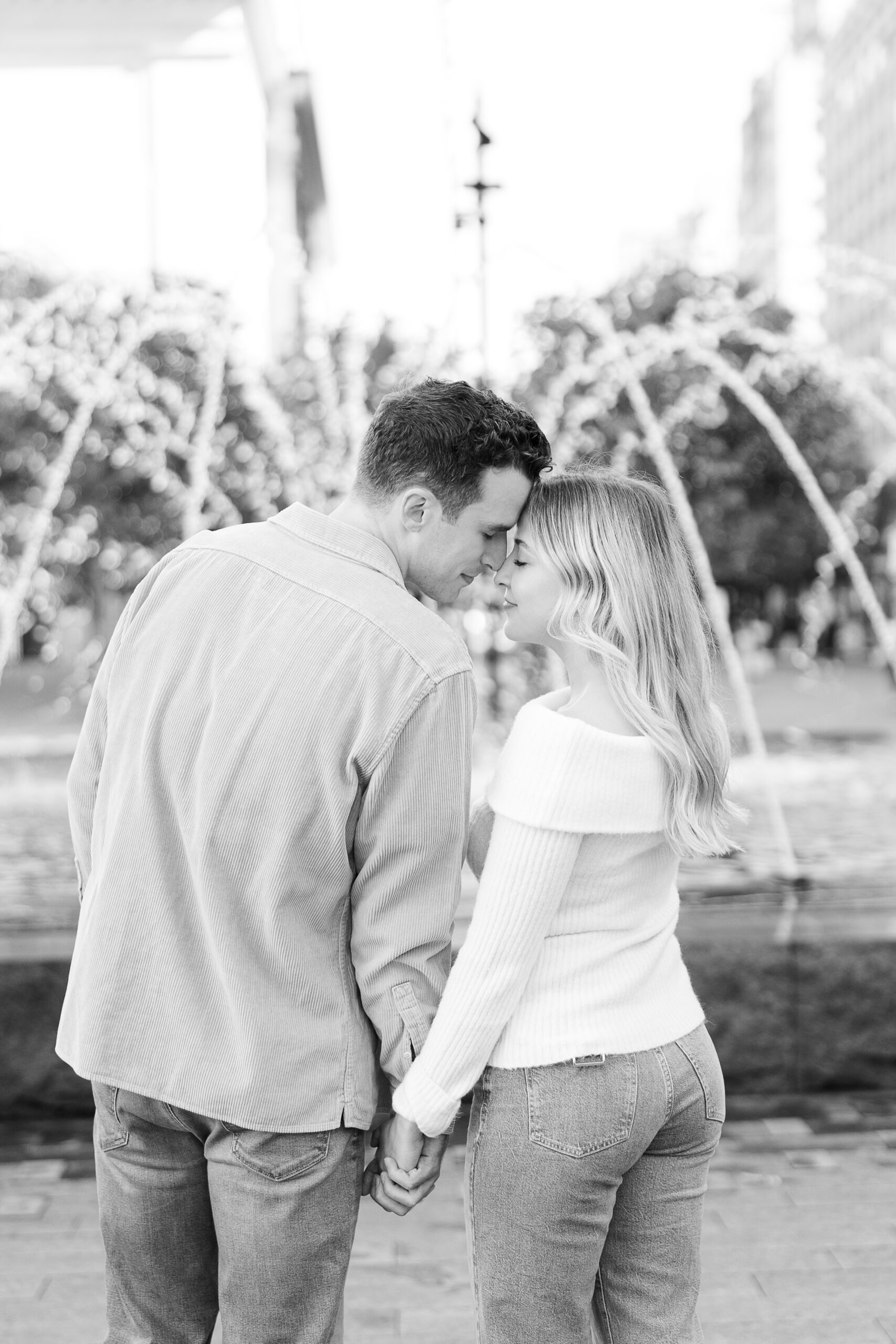 Black and White UES engagement couple portraits at the Met Museum Fountain